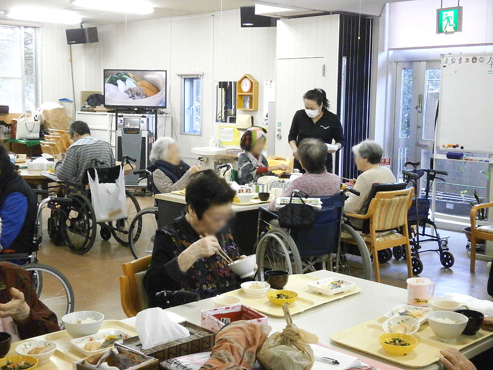グリーンリーブズ赤枝　通所リハの様子